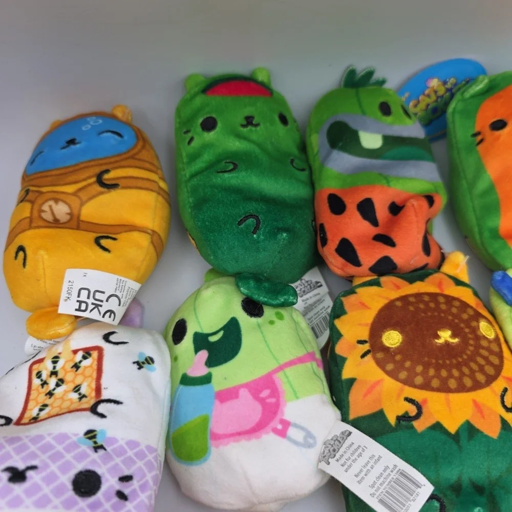 Cats vs Pickles AND Kittens vs Gherkins Lot Of 48 Plush Bean Toys